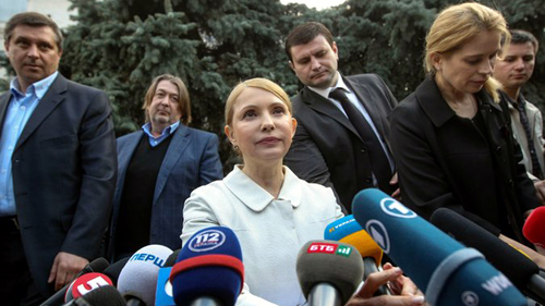 Bà Tymoshenko tham gia ứng cử Tổng thống Ukraine.